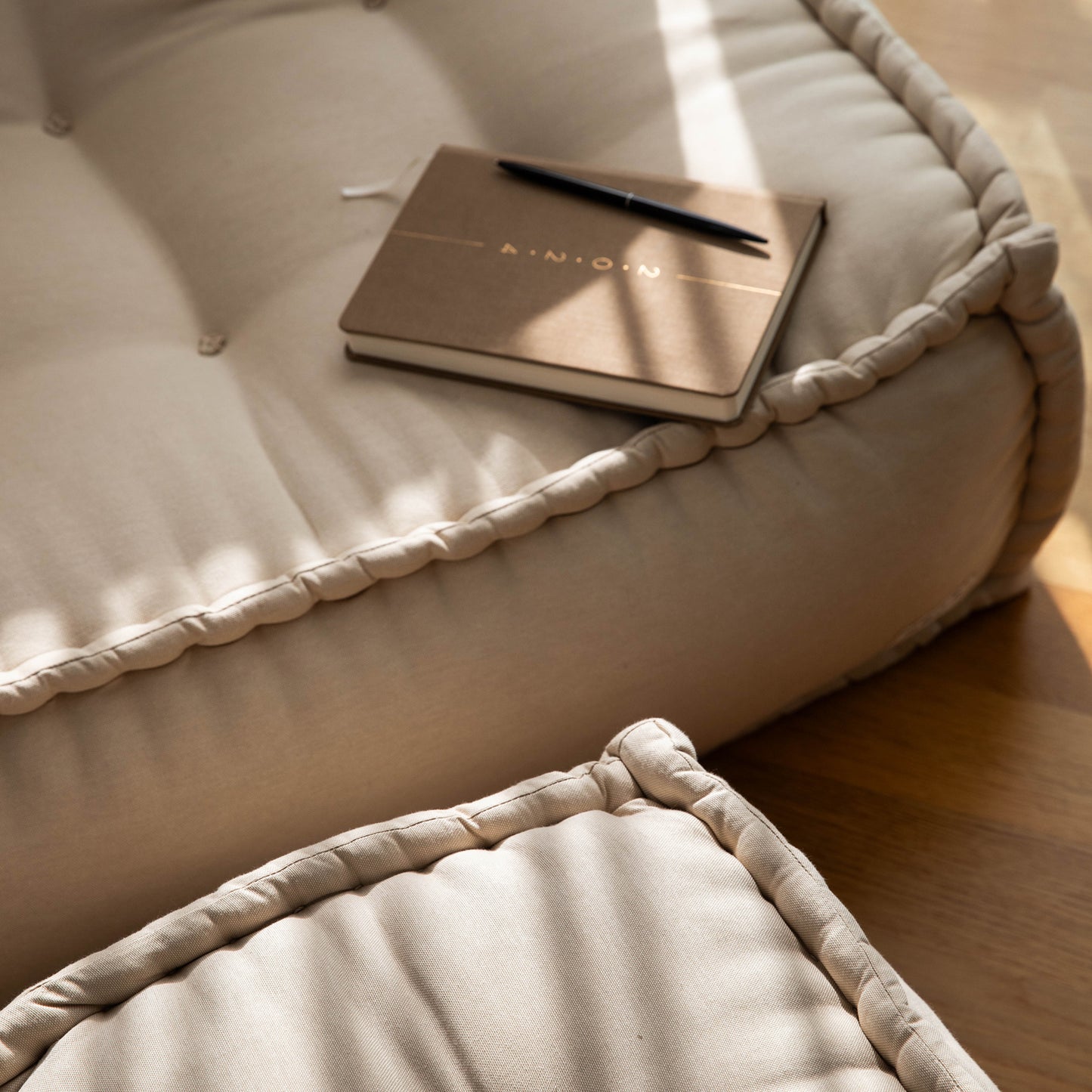 Fika Sofa