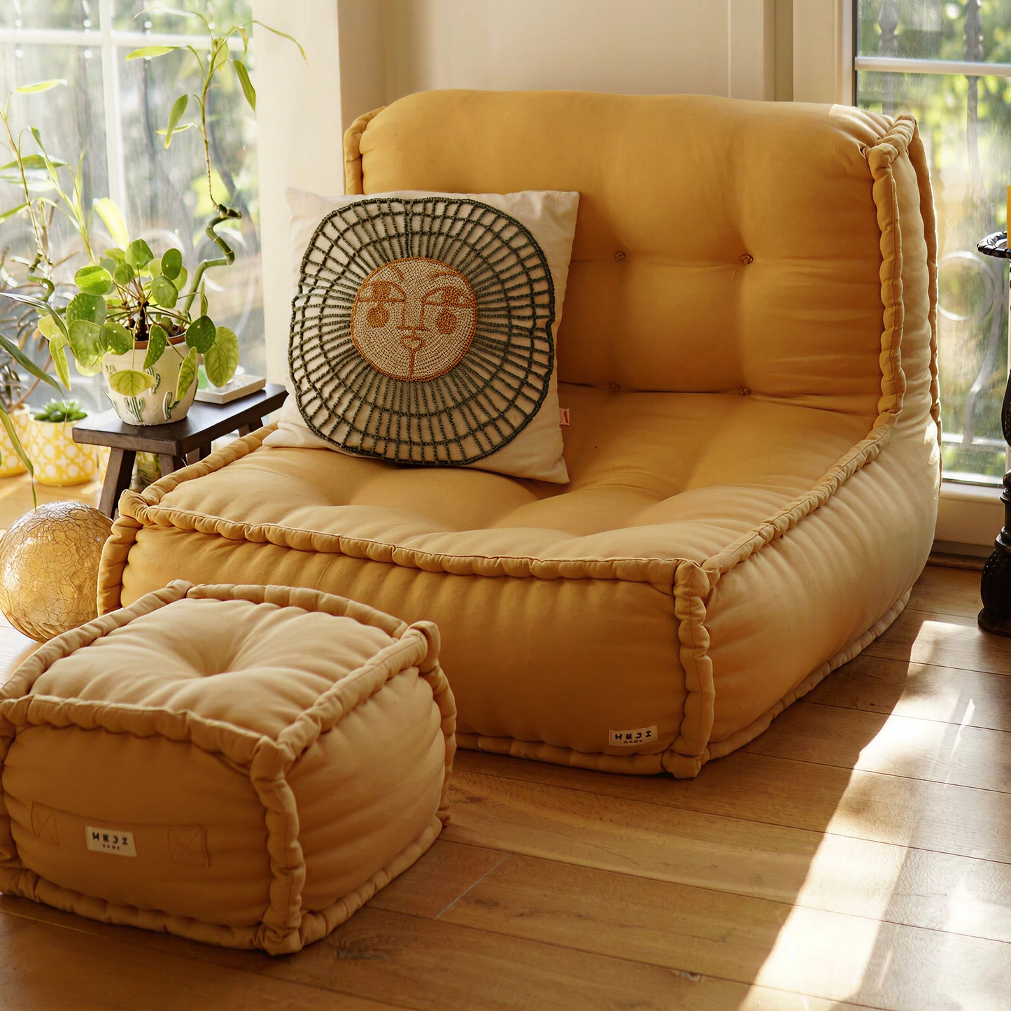 Fika Sofa
