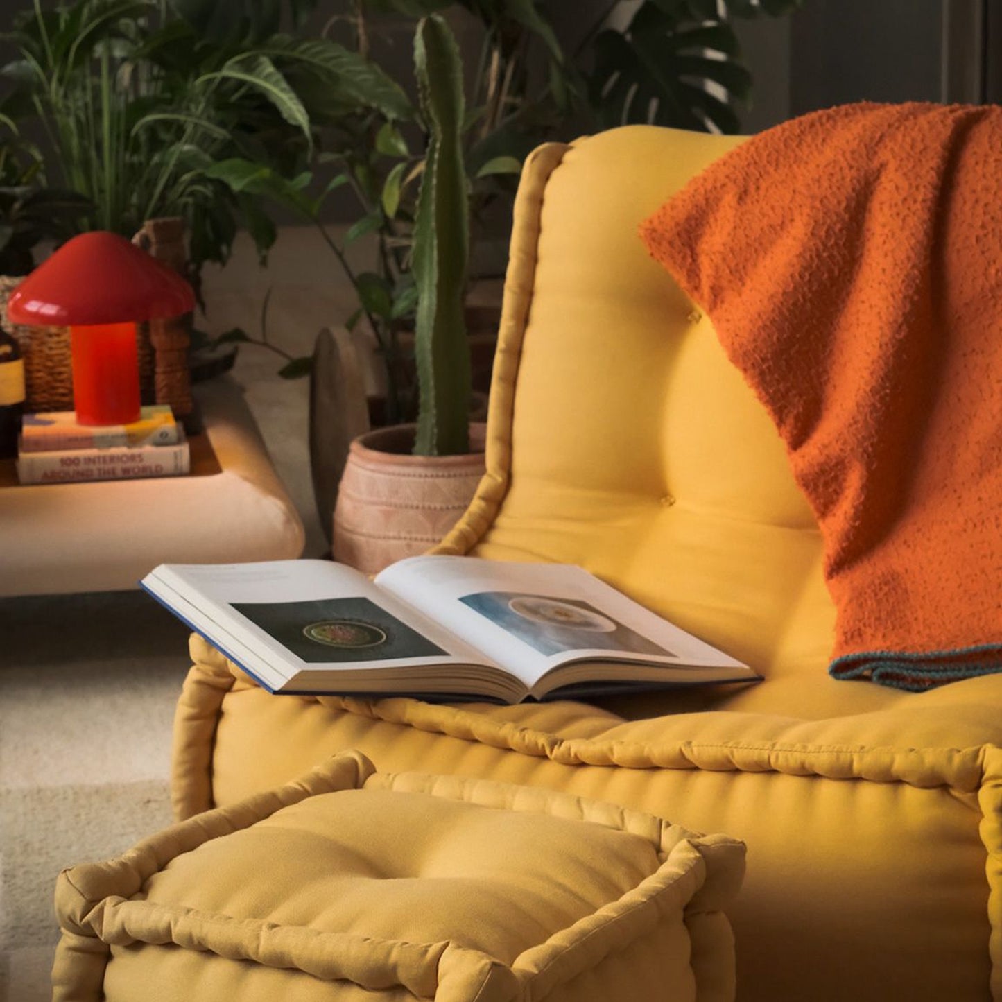 Fika Sofa